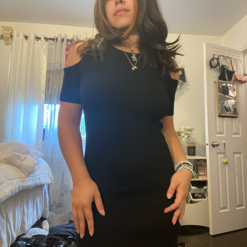 Michael Kors form fitting midi dress
